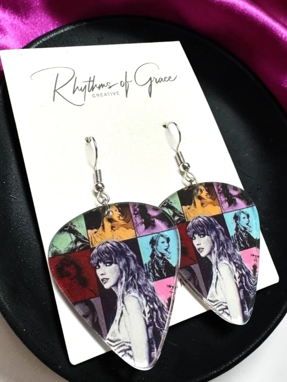 NWT Pop Star Inspired Guitar Pick Dangle Earrings